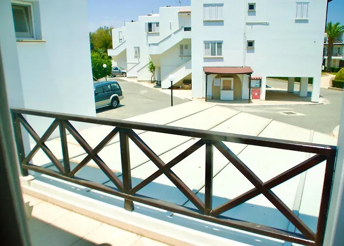 Apartmán Yiallos Village Apt. A101 Meneou