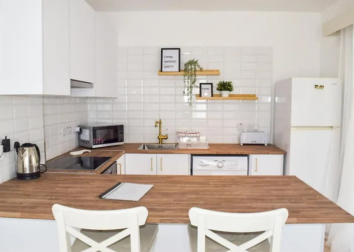 Yiallos Village Apt. A101 Apartamento Meneou